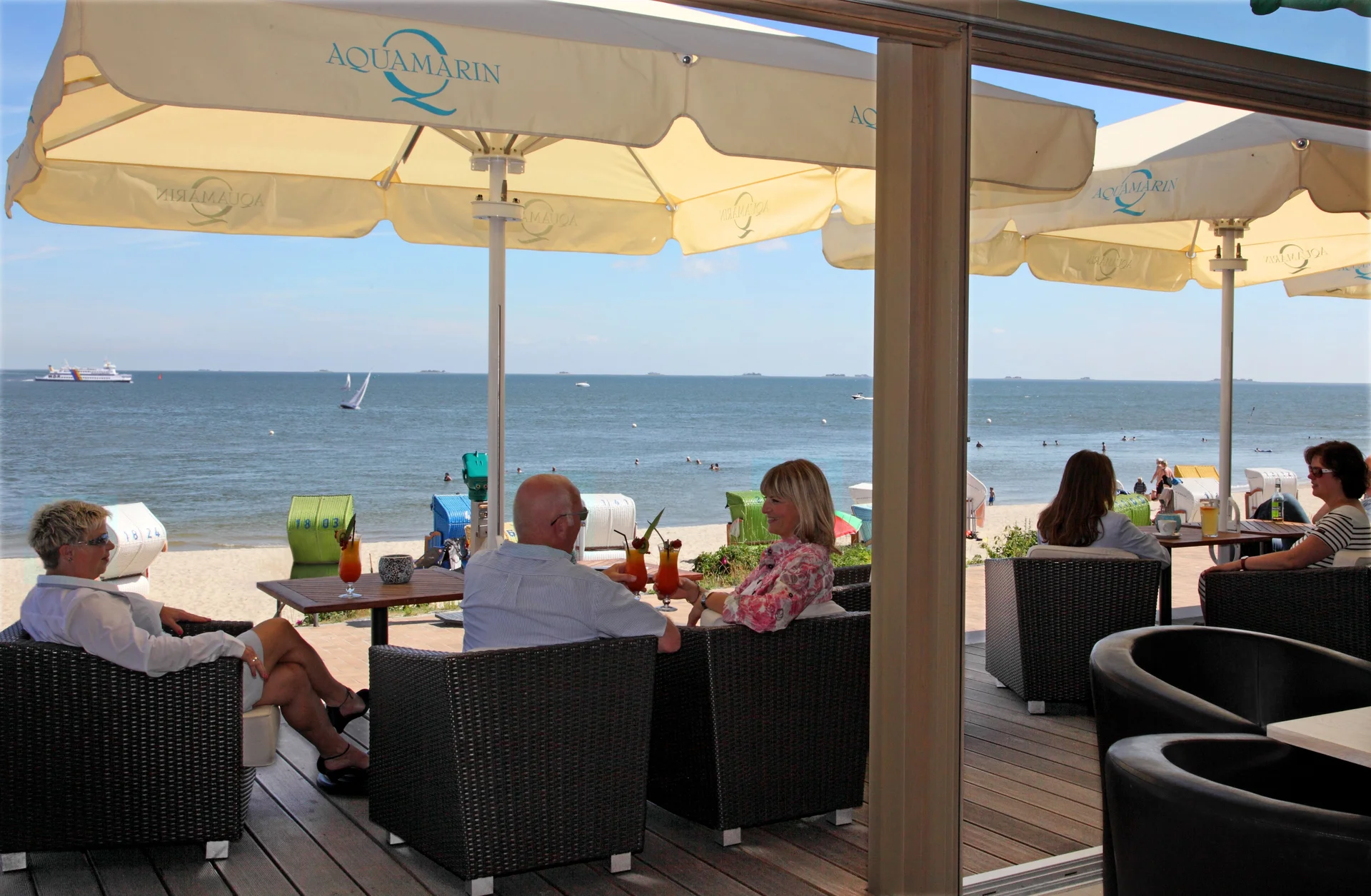 AQUAMARIN Café & Bistro